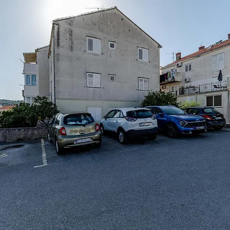 2 Bedroom Stunning In Appartement Korčula