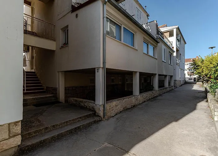 Апартаменты Amazing In With Wifi *