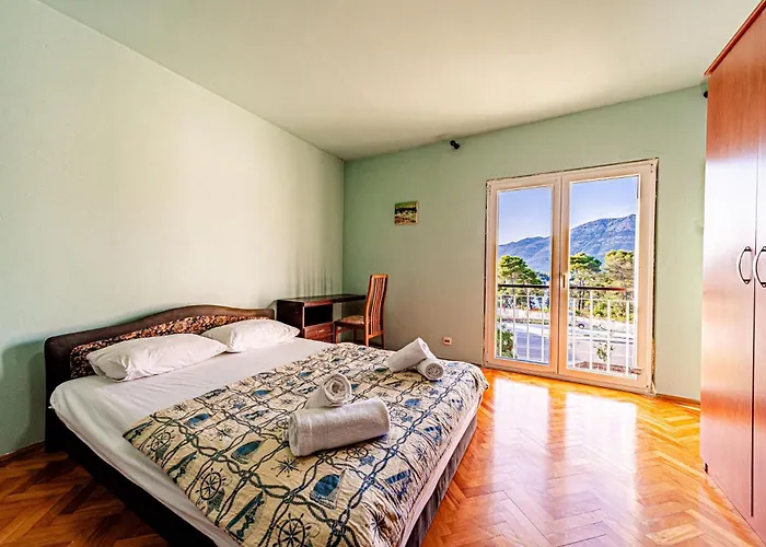 Apartment Amazing In With Wifi Korčula